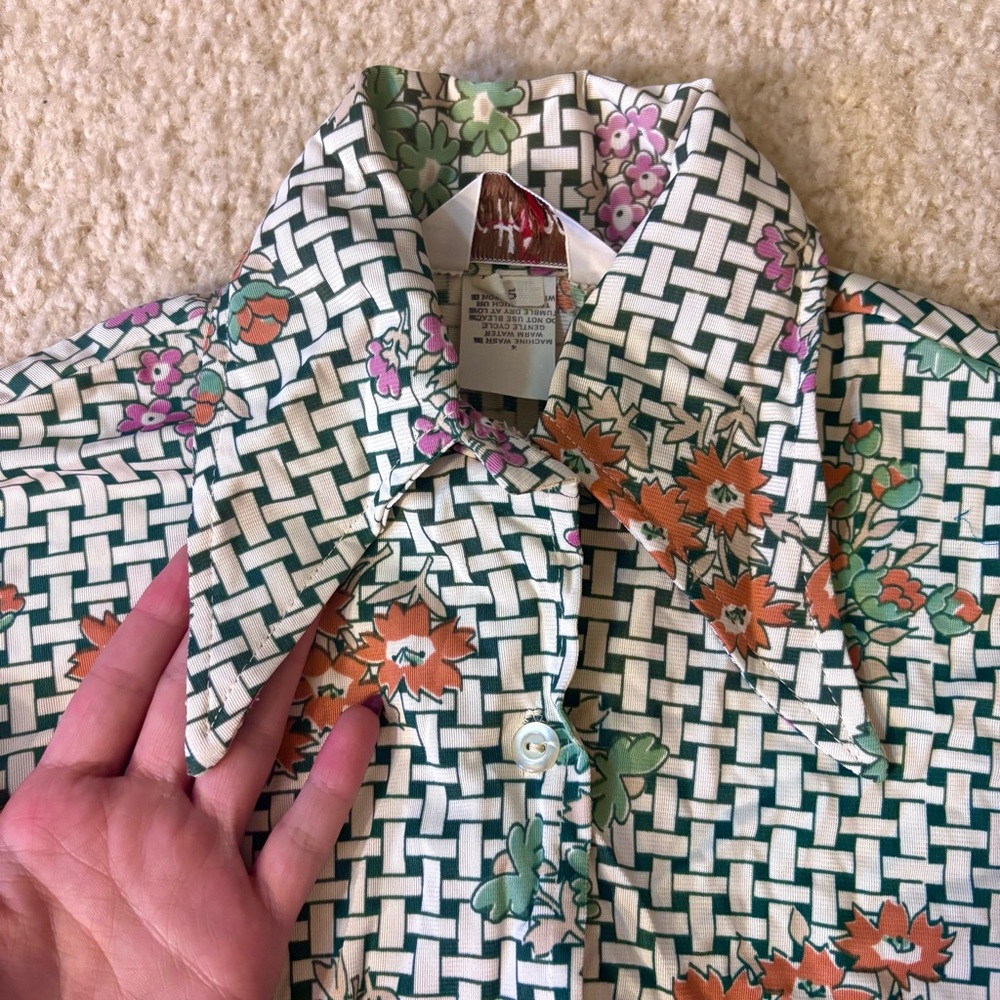Floral 70s Dagger Collared Top - Picture 3 of 6
